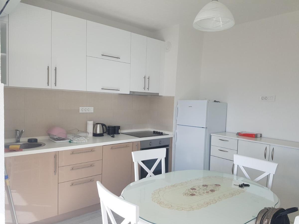 Petra Apartman Bijela Kültér fotó